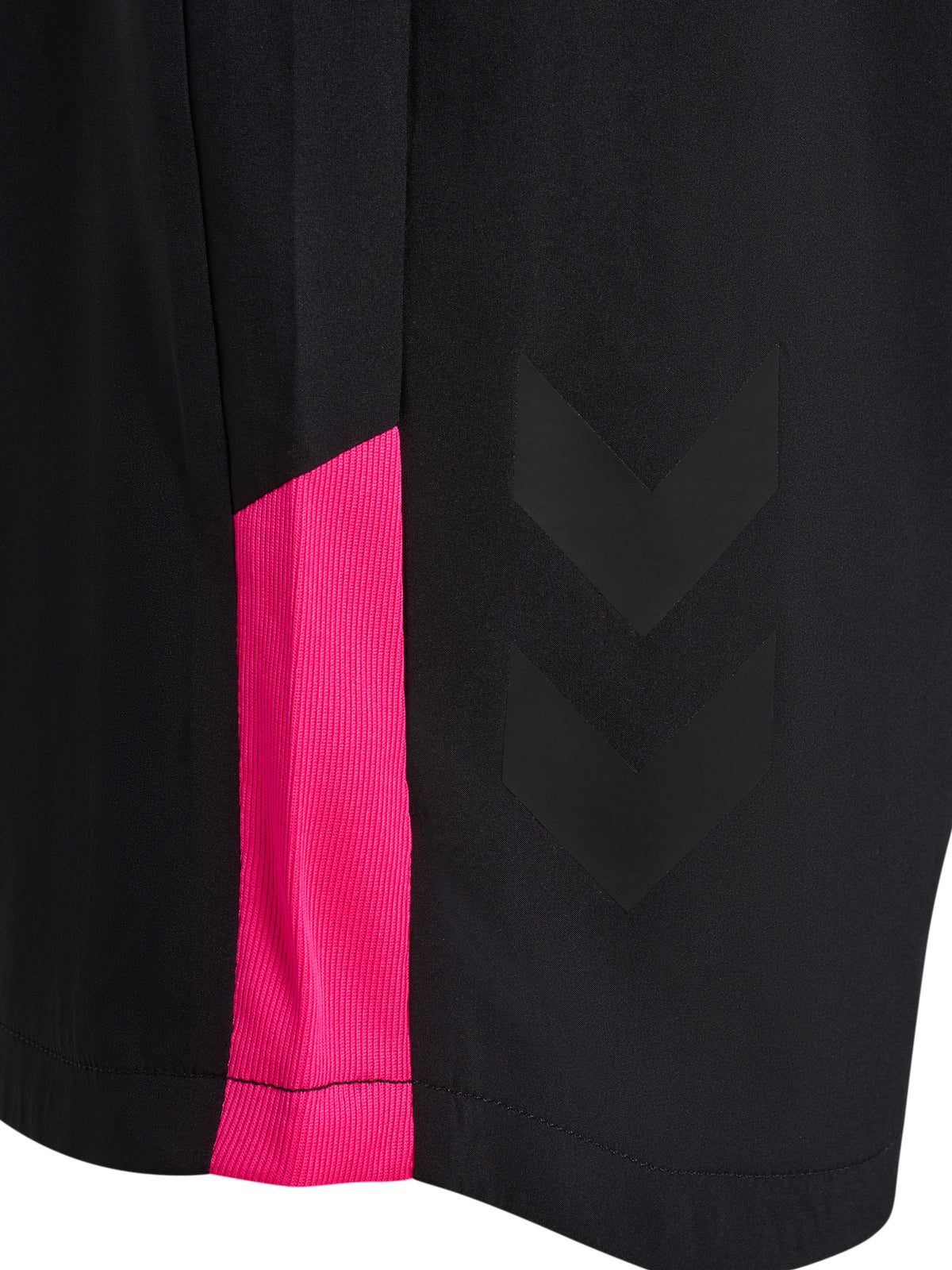 HUMMEL BLAZE27 Pro Training Shorts (black/pink glo)