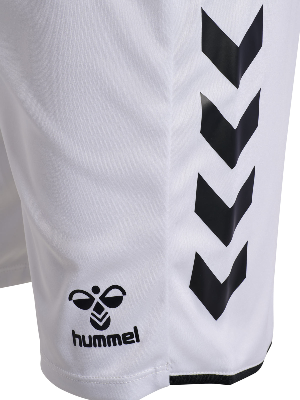 HUMMEL Core 2.0 Shorts (white/black)