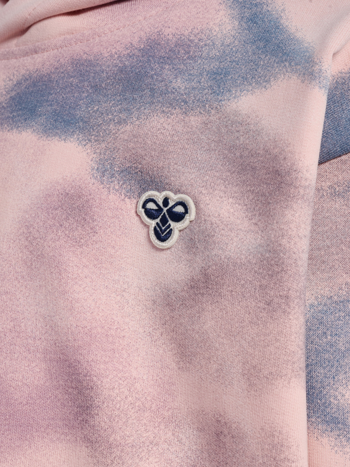 HUMMEL Loose AOP Hoodie Bee Kind (pale lilac)