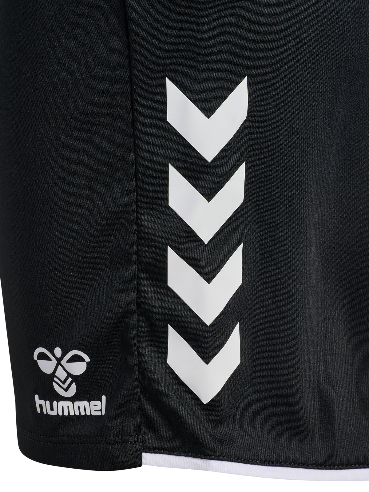 HUMMEL Core 2.0 Shorts Damen (black/white)