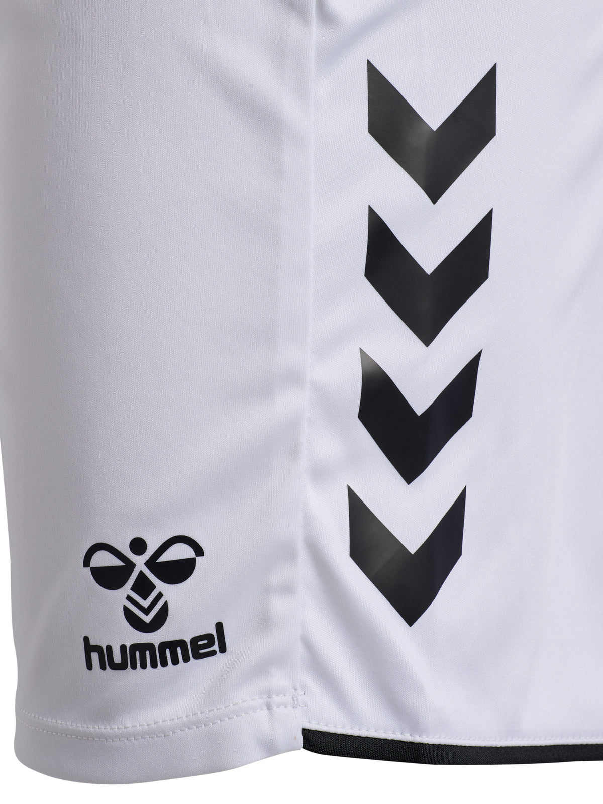 HUMMEL Core 2.0 Shorts Damen (white/black)