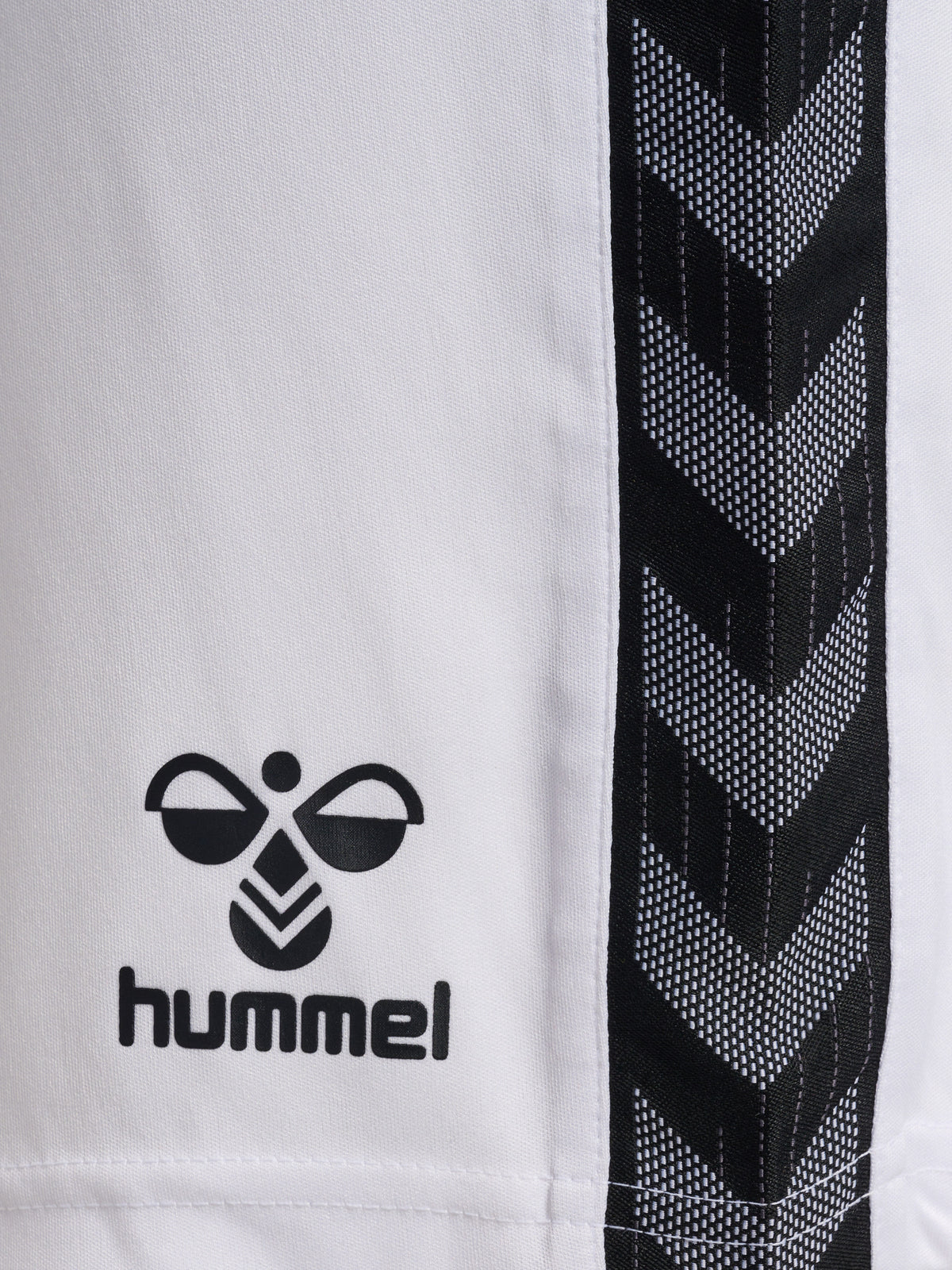 HUMMEL Authentic PL Shorts (white)