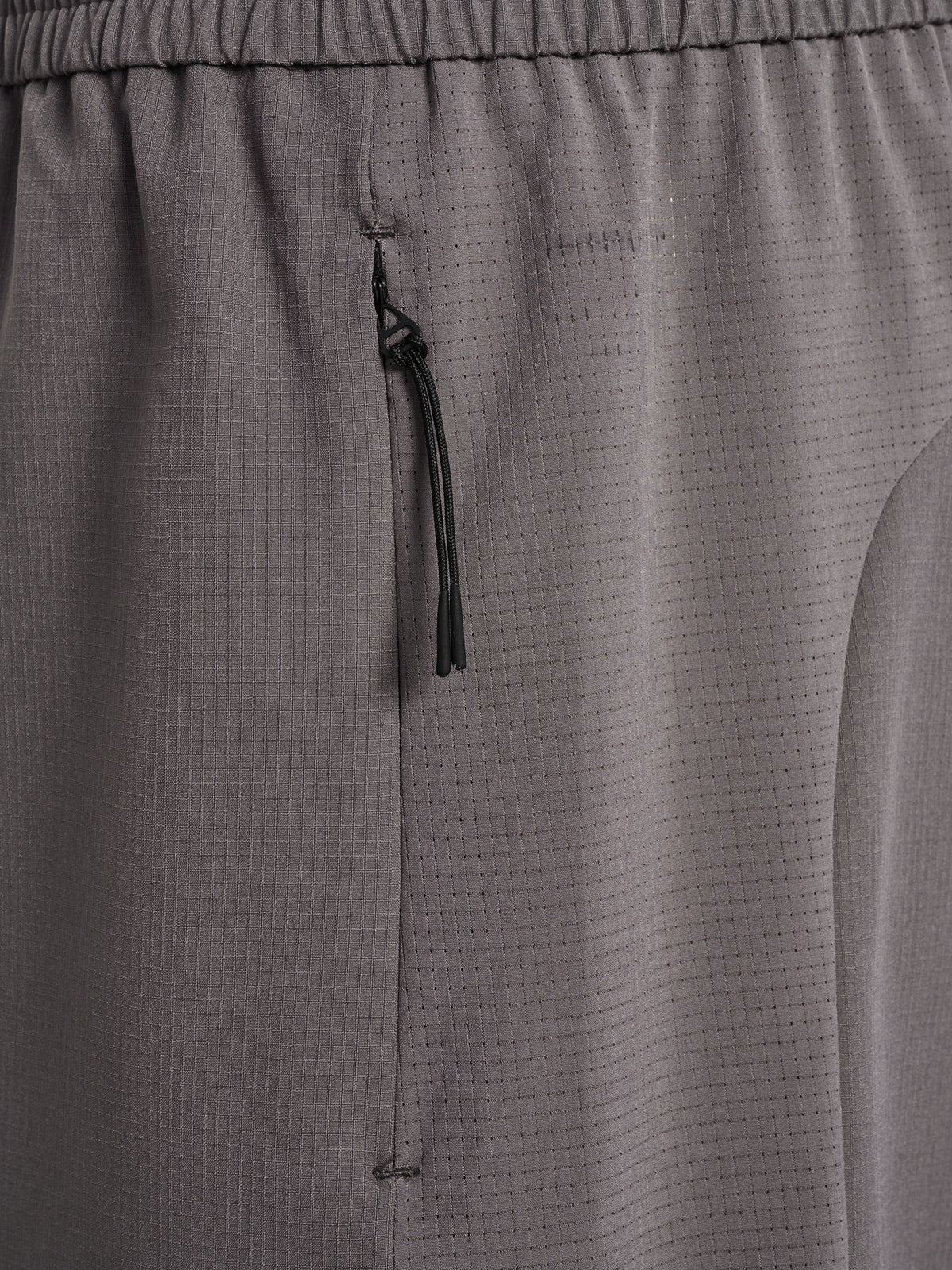 HUMMEL Striker Shorts (dark gull gray)