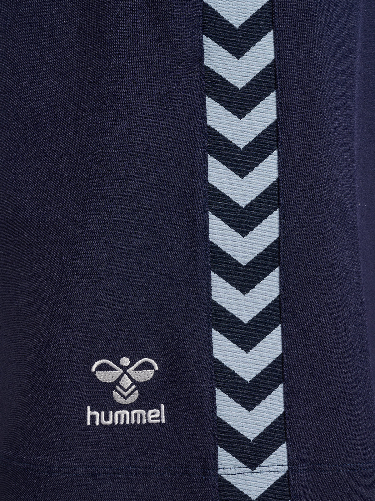 HUMMEL Root Shorts (dark sapphire/arctic ice)