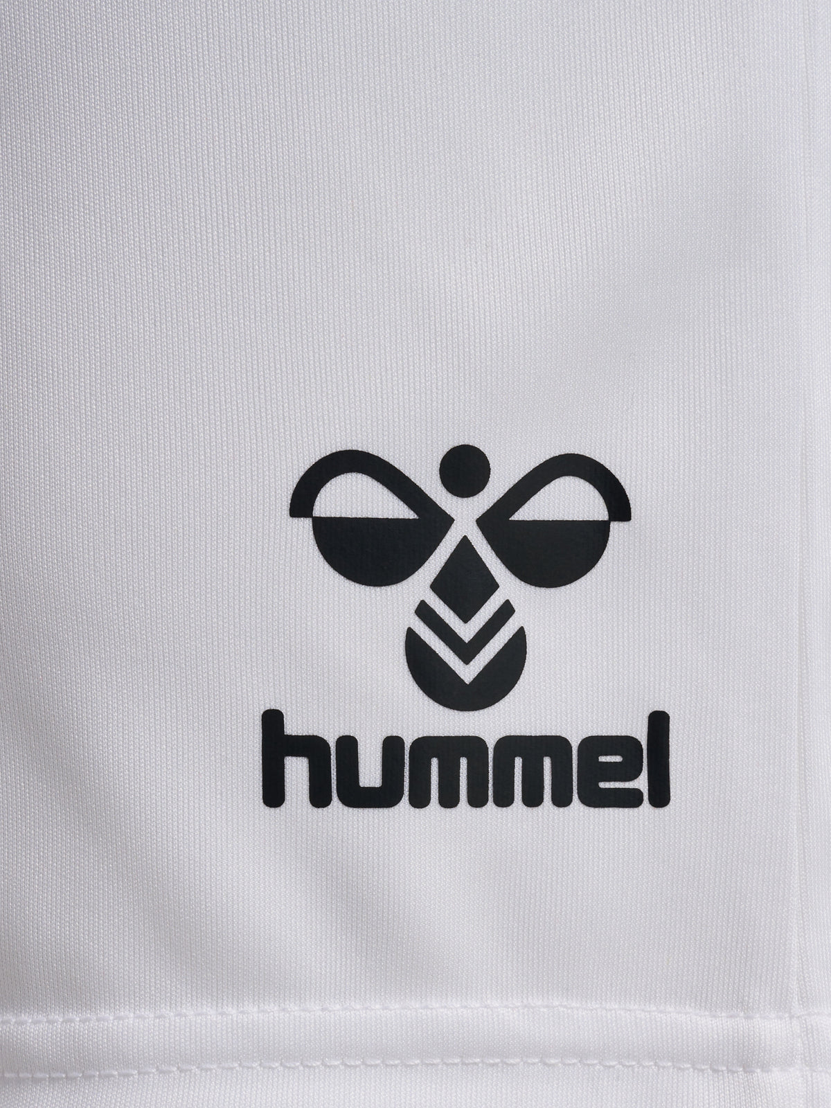 HUMMEL Essential Shorts (white)