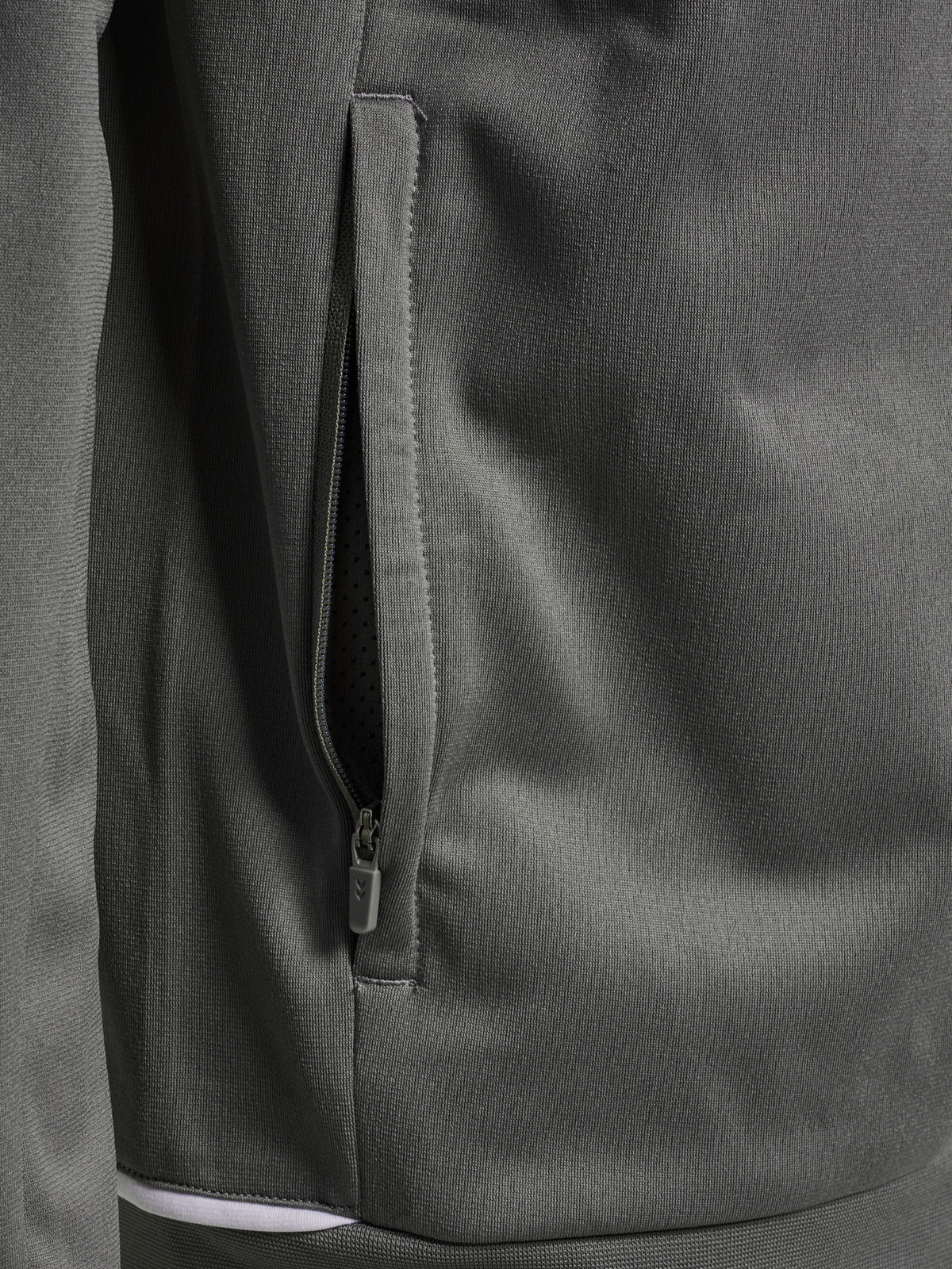 HUMMEL Core 2.0 Track Zip Jacket (steel gray/white)