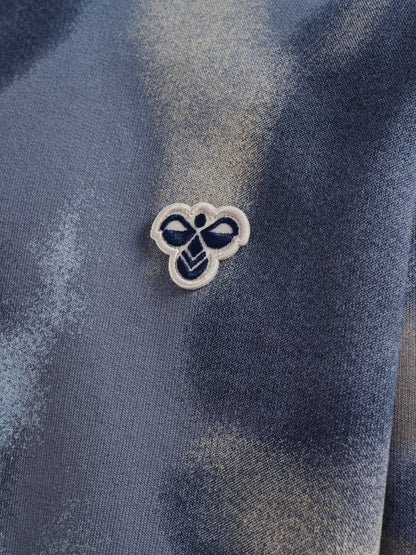 HUMMEL Loose AOP Hoodie Bee Kind (flint stone)
