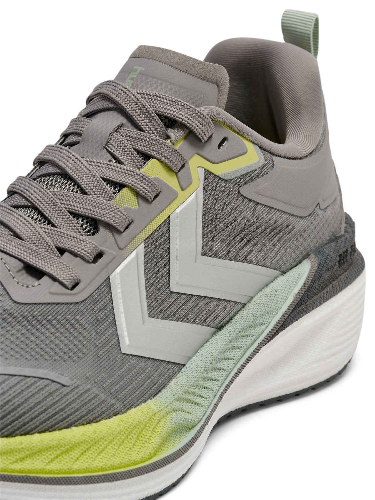 HUMMEL Race Pro (sharkskin)
