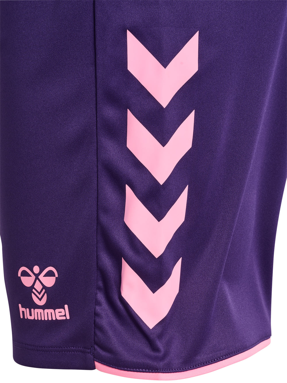 HUMMEL Core 2.0 Shorts (acai/cotton candy)