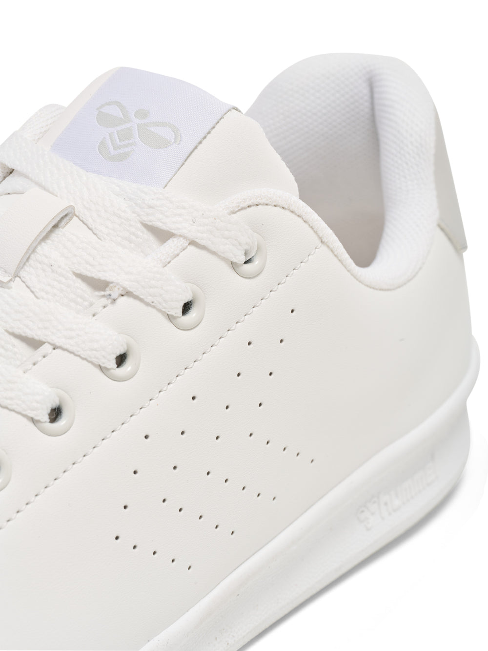 HUMMEL Daegu (white/lunar rock)