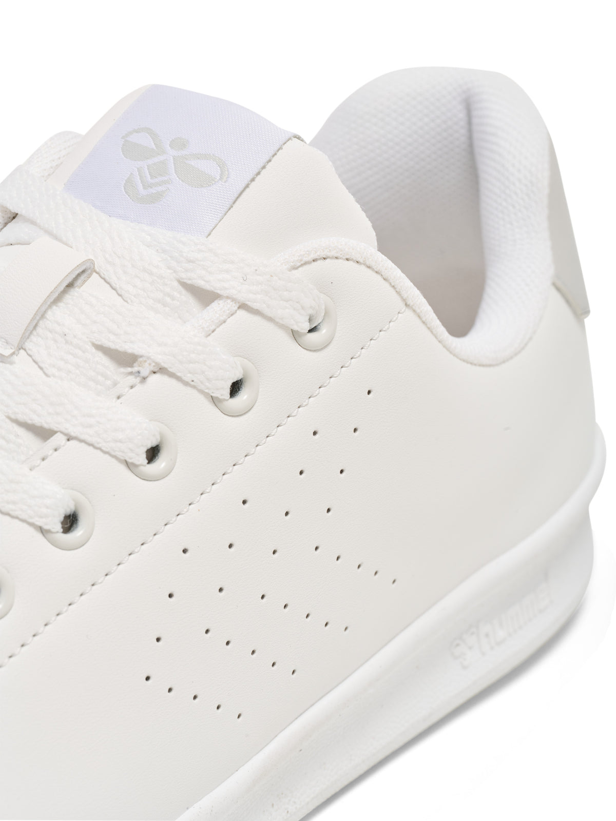 HUMMEL Daegu (white/lunar rock)