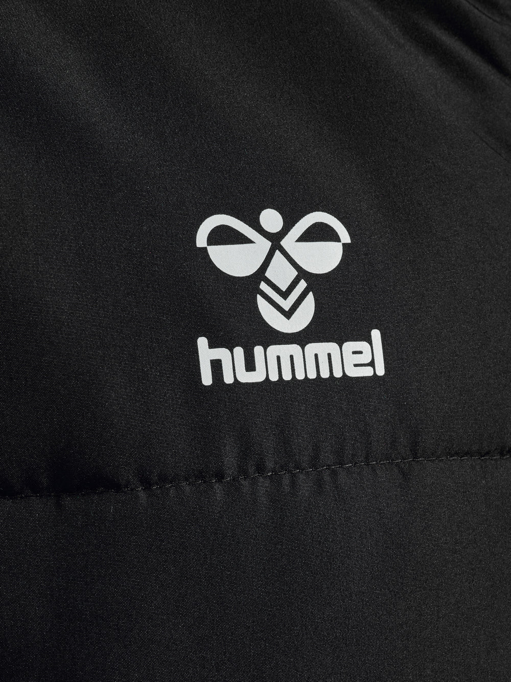 HUMMEL Essential Short Bench Jkt Kind (black)