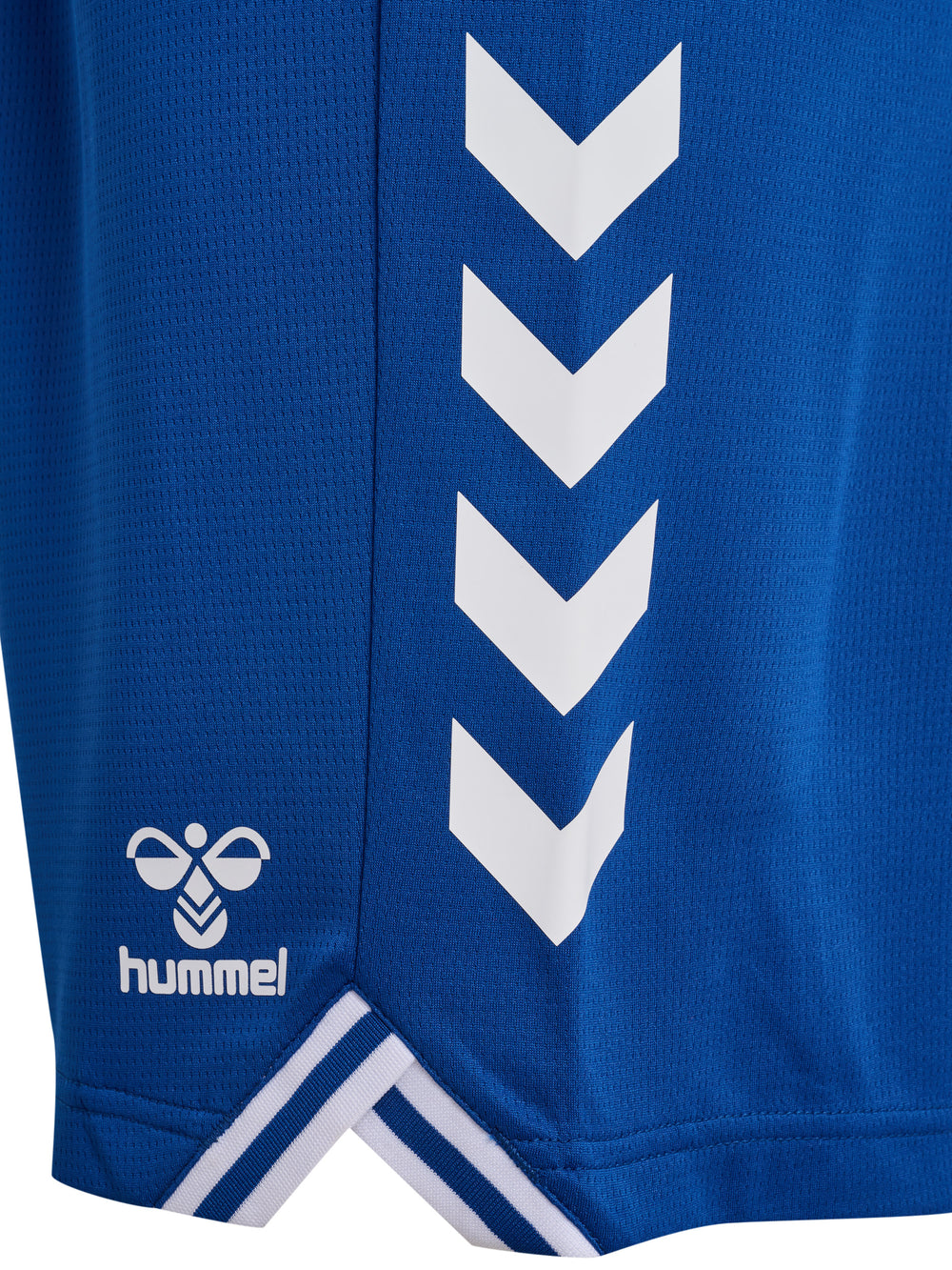 HUMMEL Basket Shorts (true blue/white)
