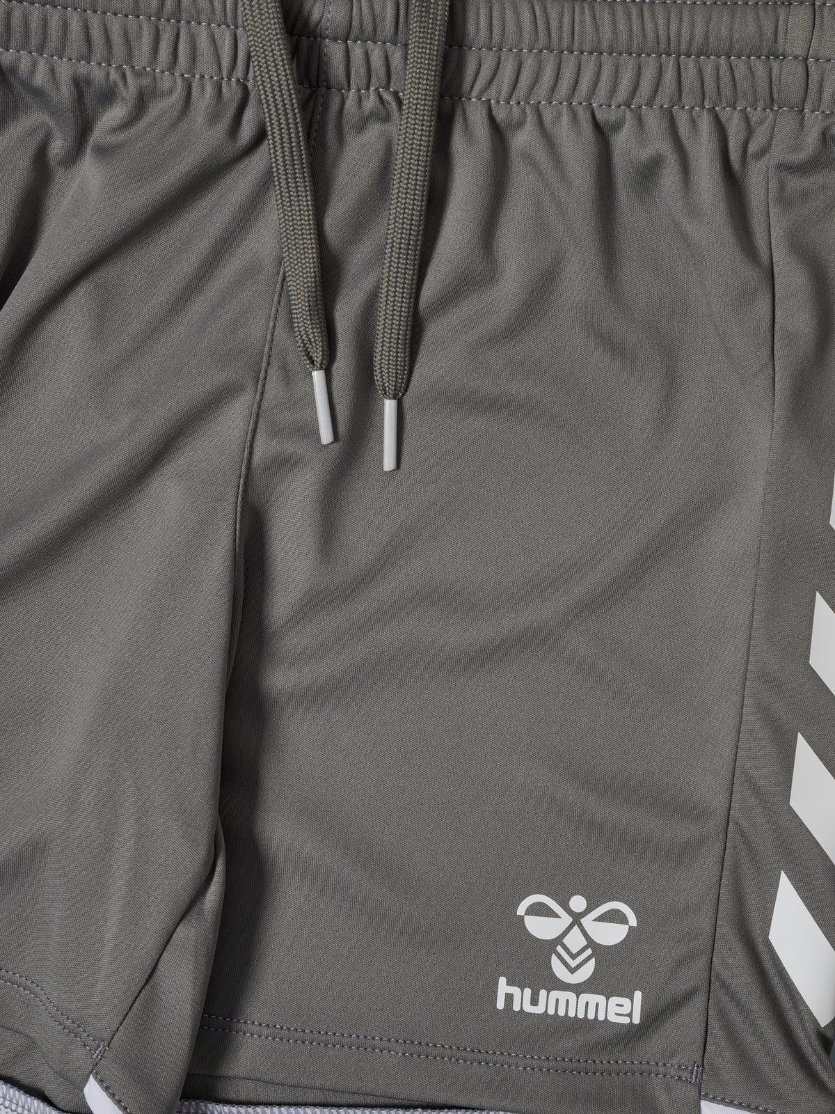 HUMMEL Core 2.0 Shorts Kind (steel gray/white)