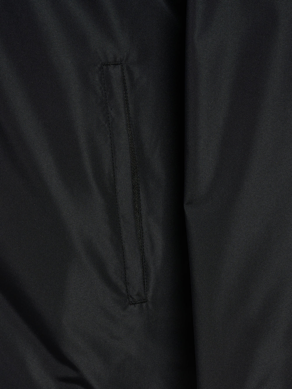 HUMMEL Essential Aw Jacket (black)