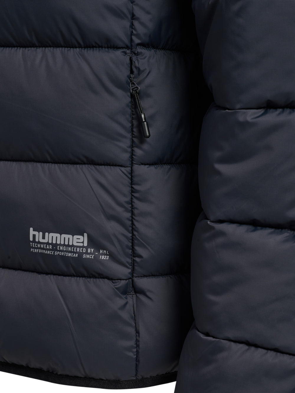HUMMEL Lightweight Puffer Jacket (ebony)