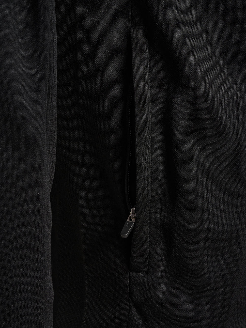 HUMMEL Core 2.0 Zip Hoodie (black/white)