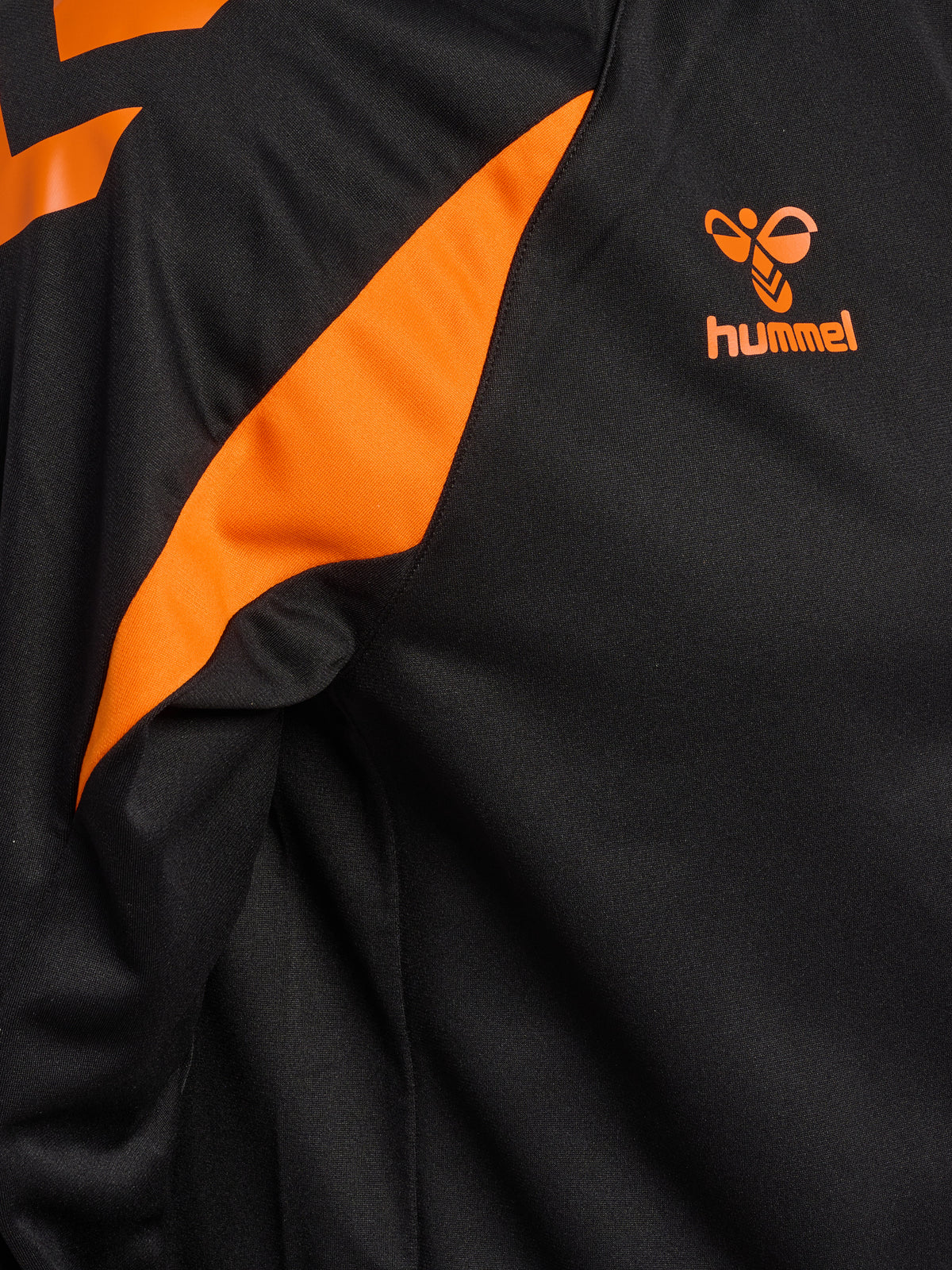 HUMMEL Core 2.0 Track Zip Jacket (black/orange tiger)