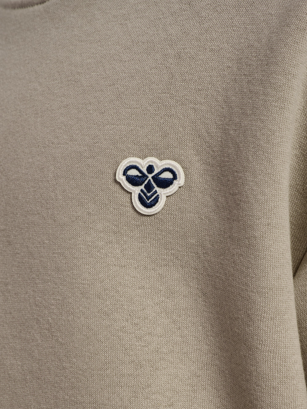 HUMMEL Loose Crewneck Bee Kind (vintage khaki)
