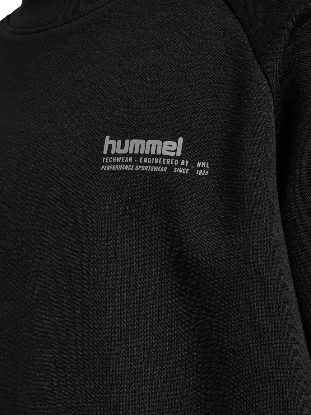 HUMMEL Tech Loose T-Shirt Kind (black)