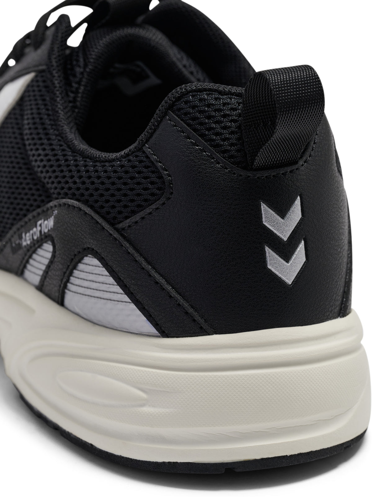 HUMMEL Coreforce One (black/black)