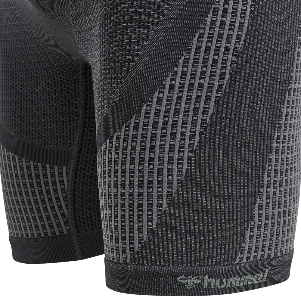 HUMMEL Mt Olli Seamless Tight Shorts (black/asphalt melange)