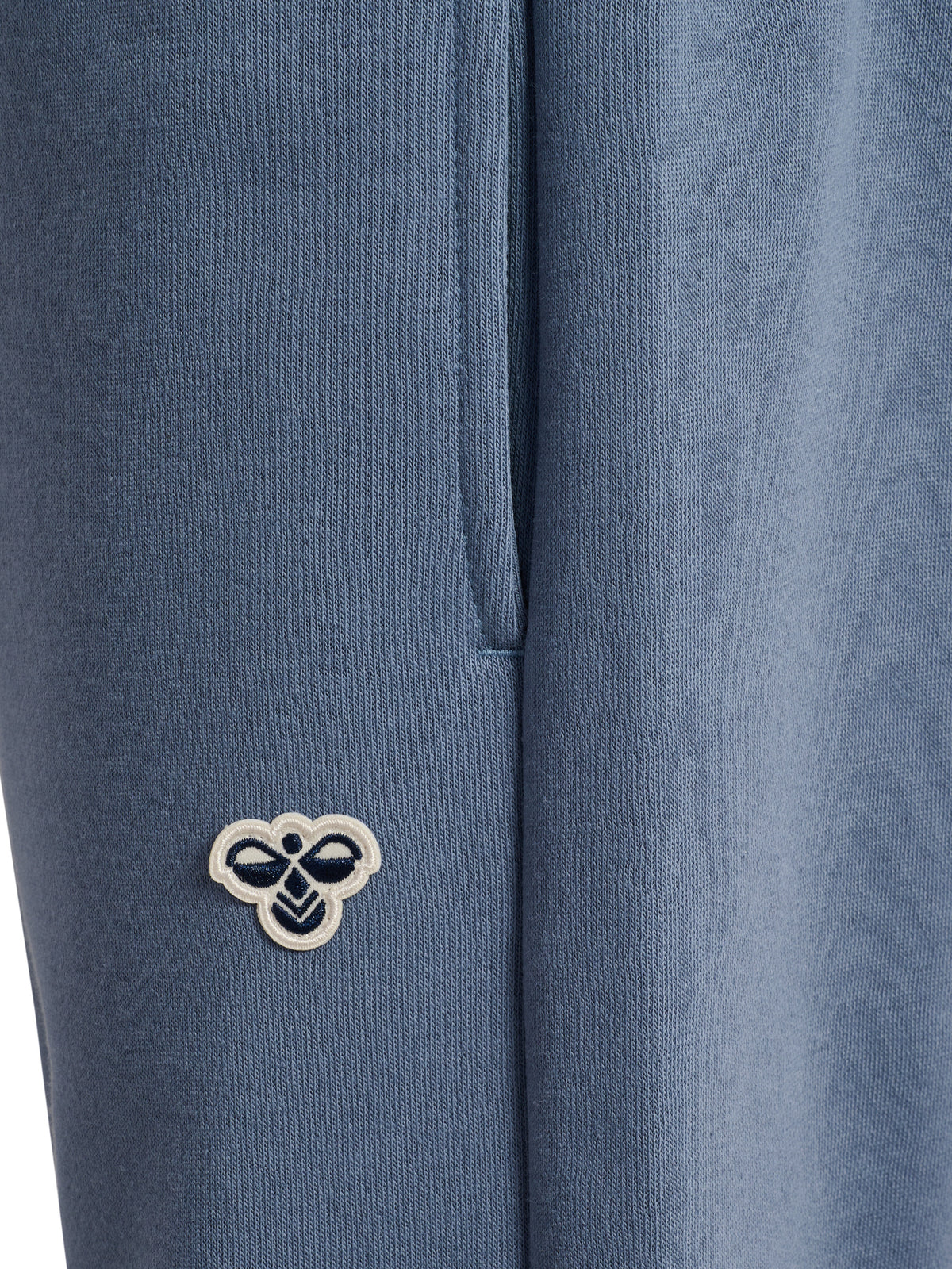HUMMEL Loose Sweatpants Bee Kind (flint stone)