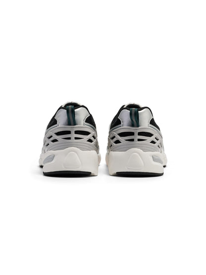 HUMMEL Trackforce One (white/black/green)