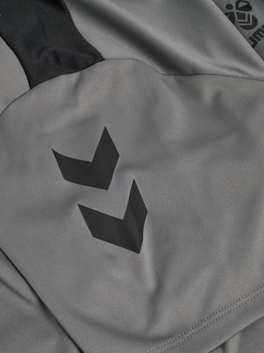 HUMMEL Essential 2.0 Jersey S/S Damen (steel gray/black)