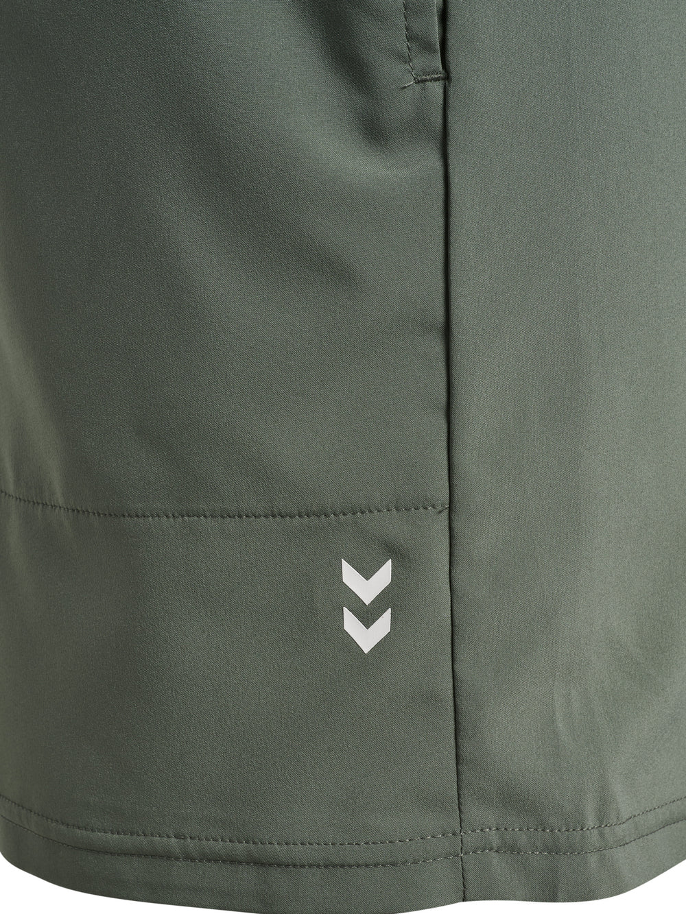 HUMMEL Pulse Workout Shorts (castor gray)