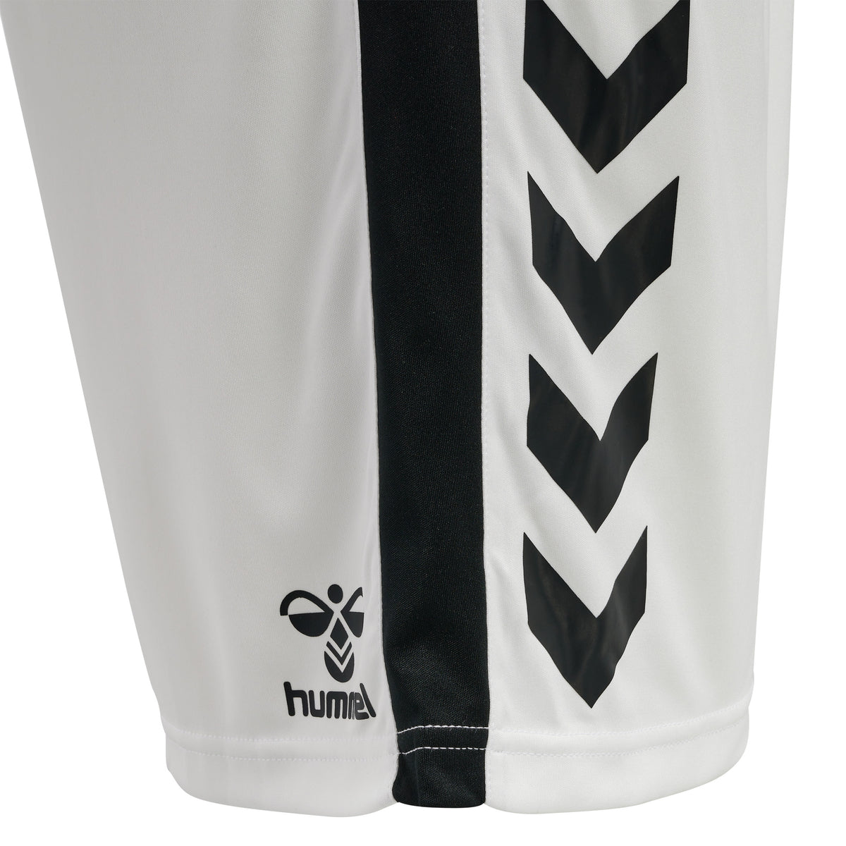 HUMMEL Core XK Basket Shorts (white)