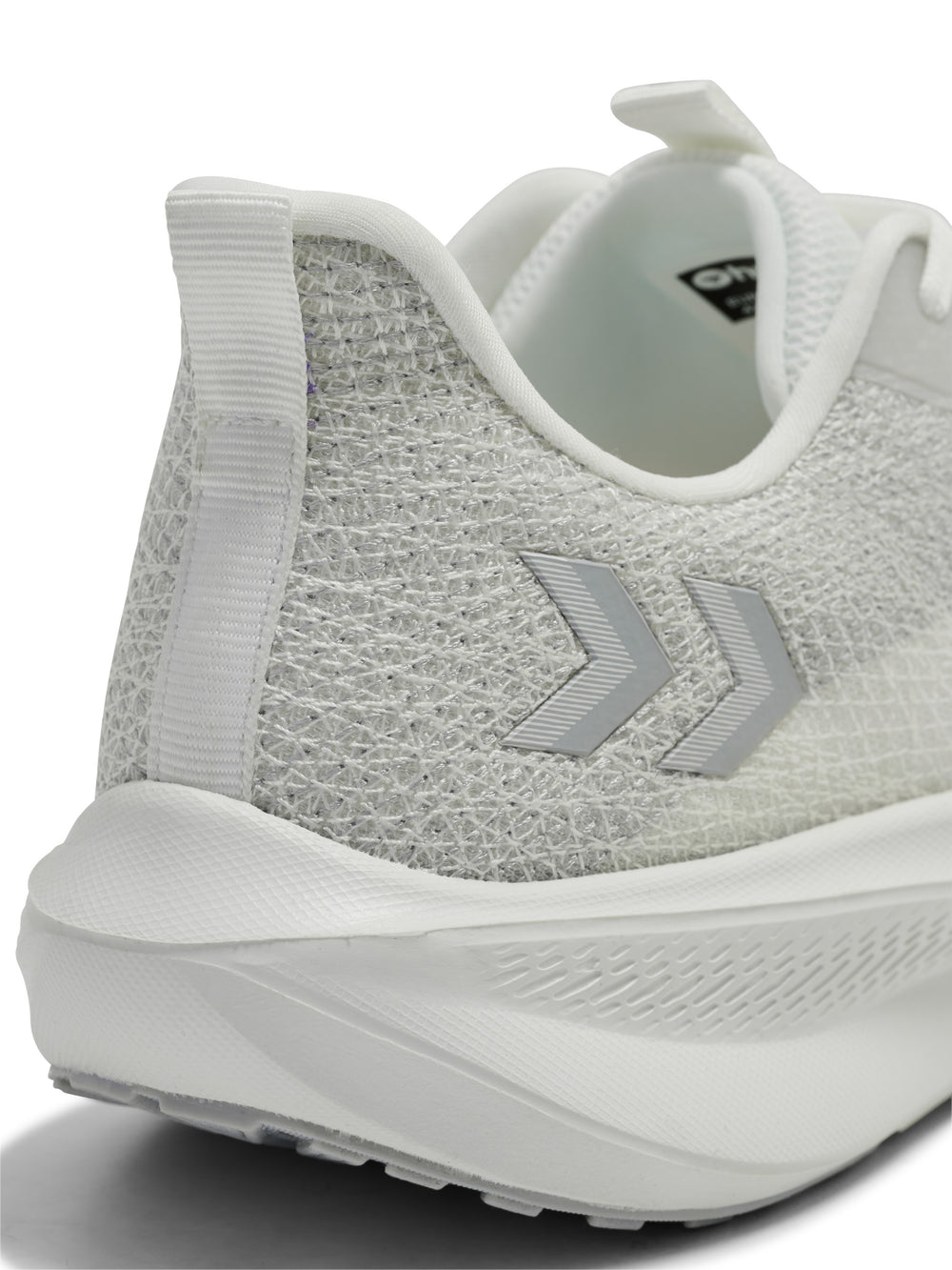 HUMMEL Foam Pro 8200 (white)