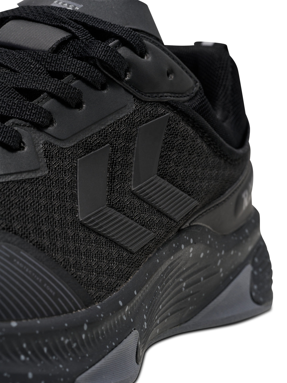 HUMMEL Reach Tr Core (black/black)