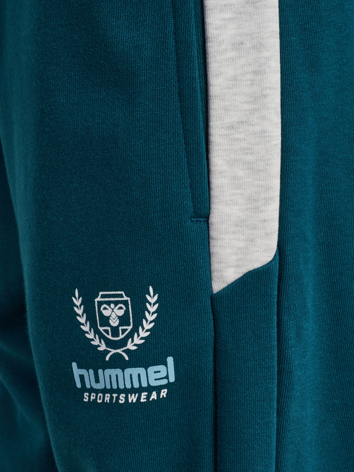 HUMMEL Loose Blocked Sweatpant Bts Kind (reflecting pond)