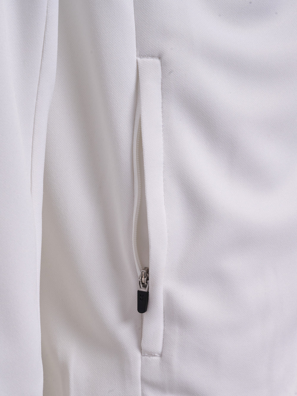 HUMMEL Core 2.0 Zip Hoodie (white/black)