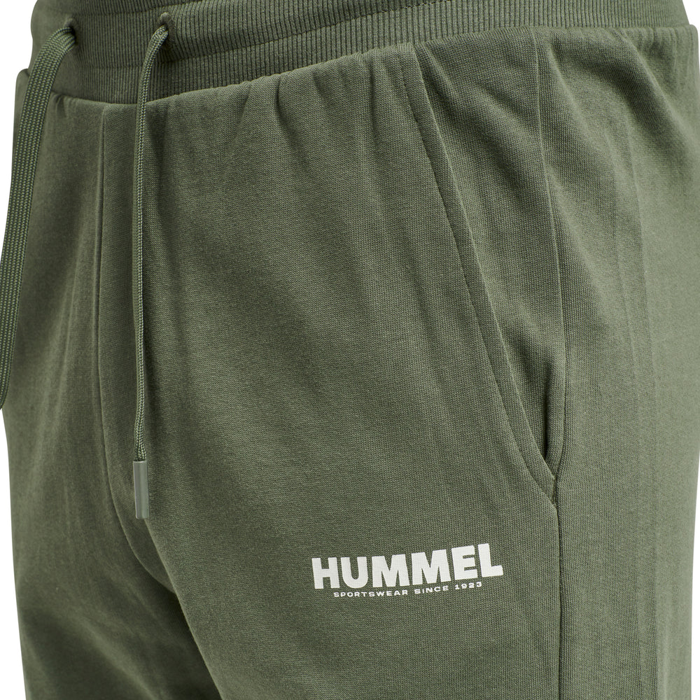 HUMMEL Legacy Shorts (beetle)