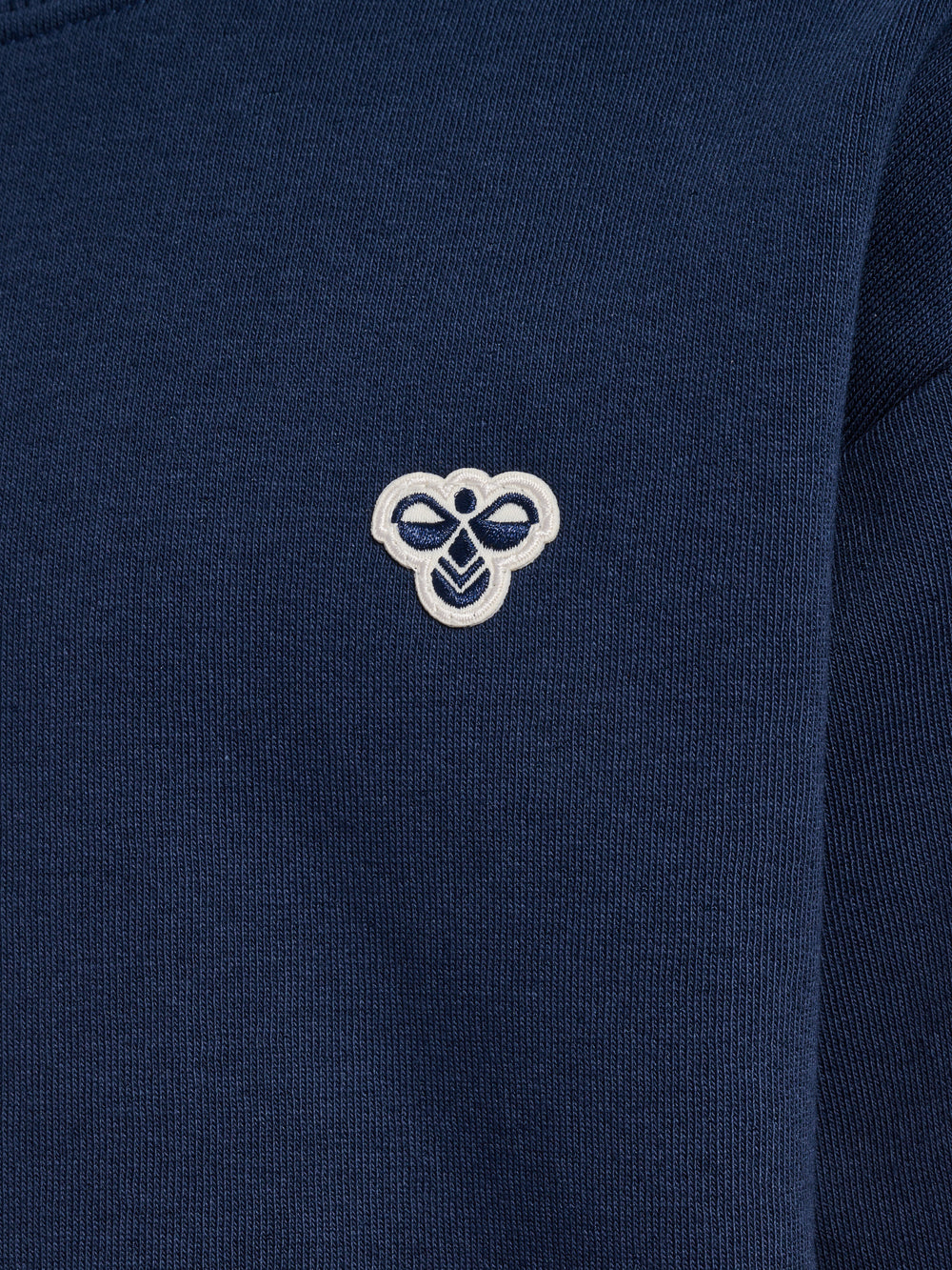 HUMMEL Loose Crewneck Bee Kind (dress blues)