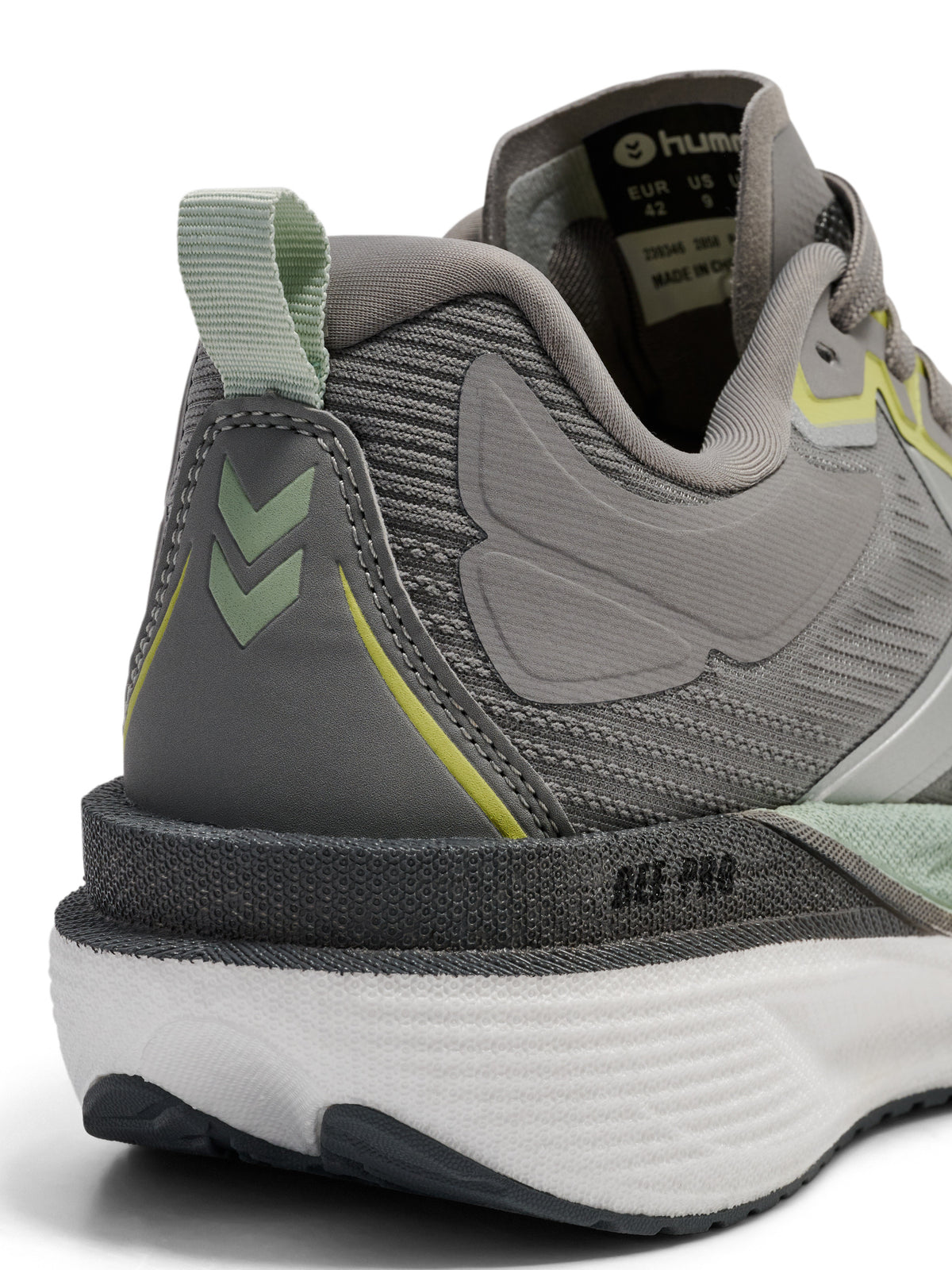 HUMMEL Race Pro (sharkskin)
