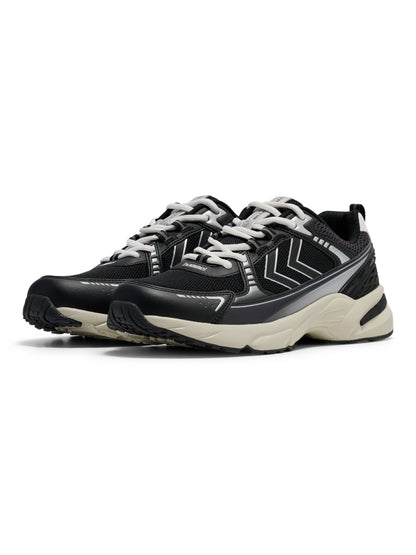 HUMMEL Trackforce One (black/silver)
