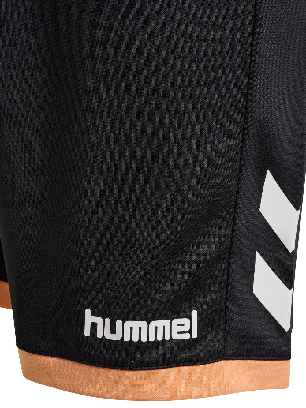 HUMMEL Blaze Club 27 Poly Shorts (black/peach cobbler)