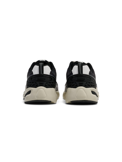 HUMMEL Trackforce One (black/silver)