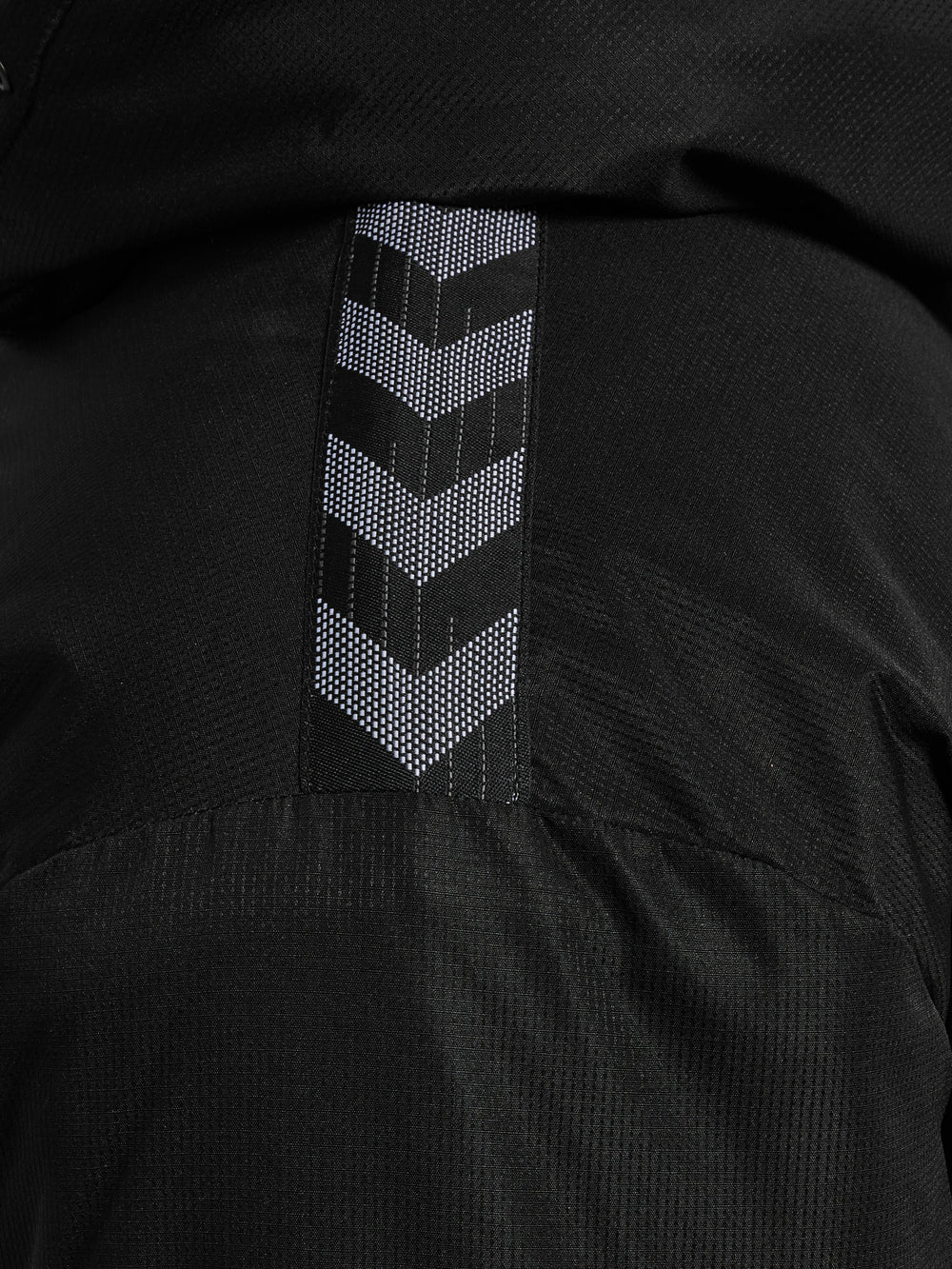 HUMMEL Authentic Bench Jacket (black)