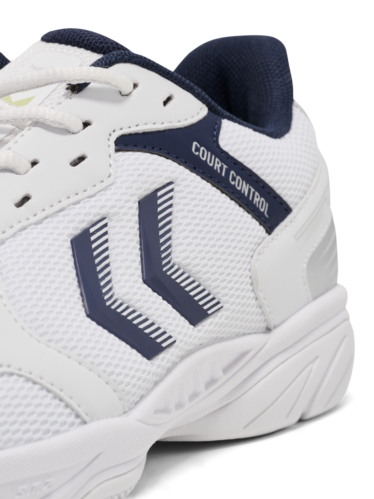 HUMMEL Court Control II (white/black iris)