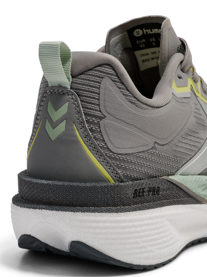 HUMMEL Race Pro (sharkskin)