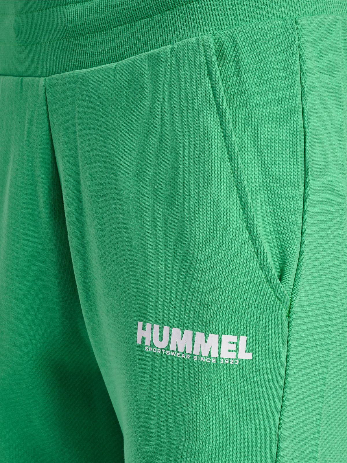 HUMMEL Legacy Tapered Pants Damen (green spruce)