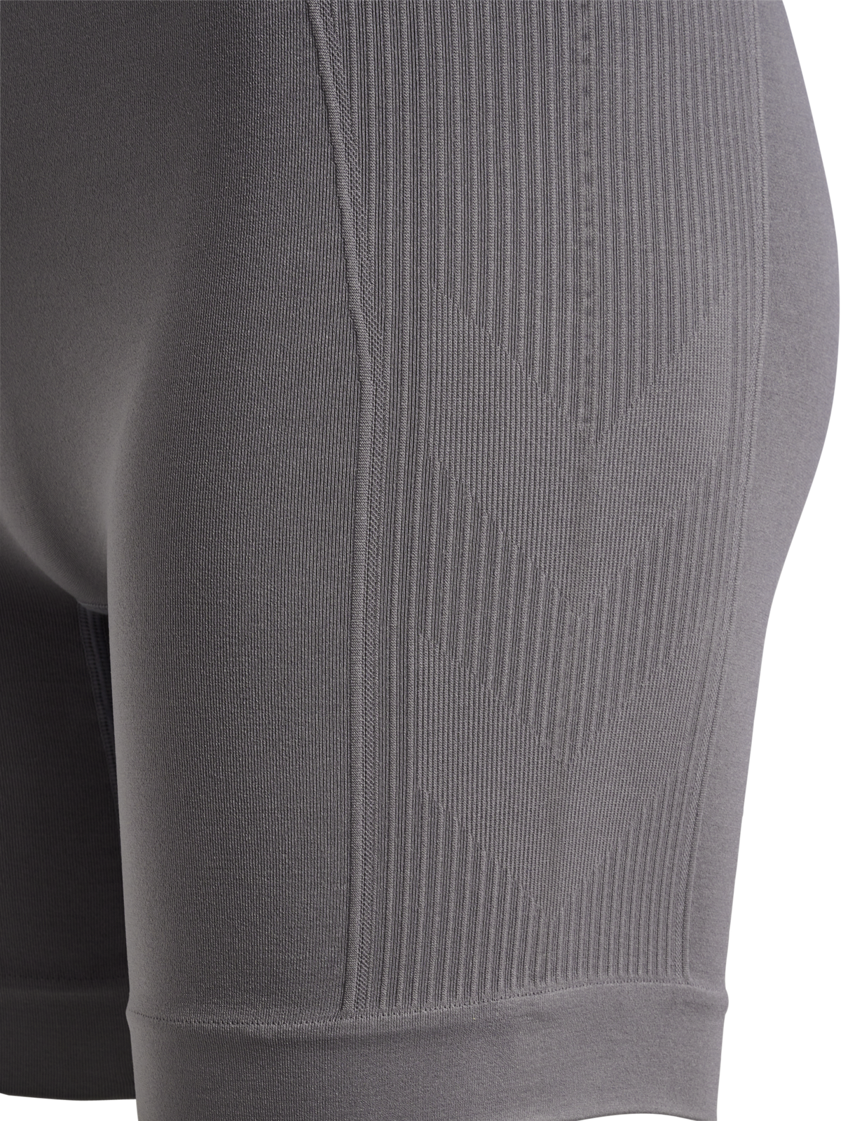 HUMMEL Tif Seamless Shorts Damen (charcoal gray)