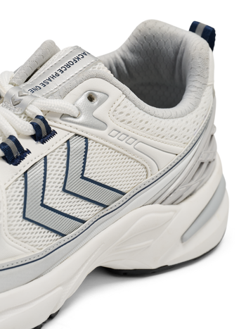 HUMMEL Trackforce One (white)