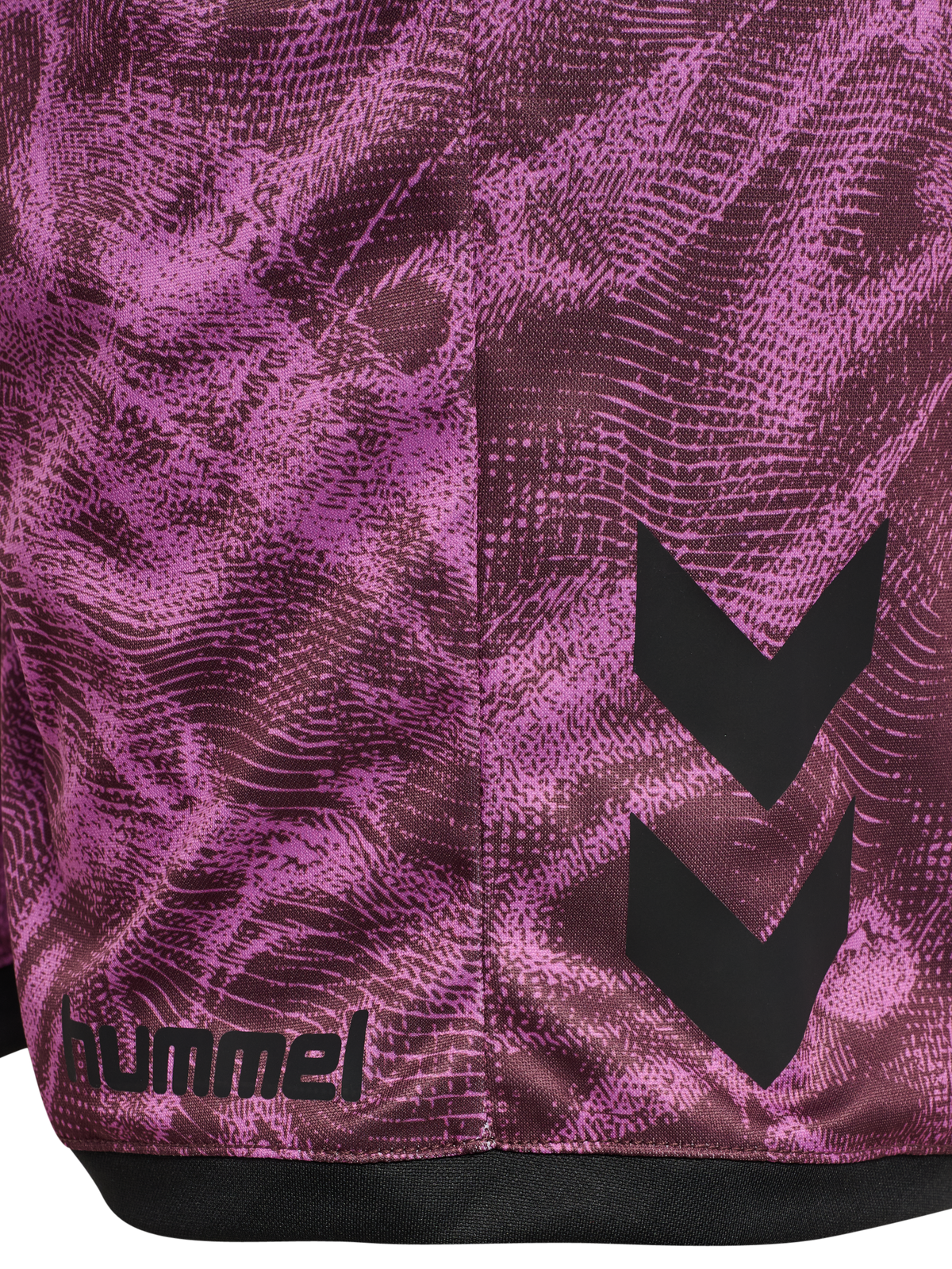 HUMMEL Blaze CLUB26 Graphic Shorts Kind (liatris/huckleberry)