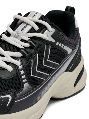 HUMMEL Trackforce One (black/silver)