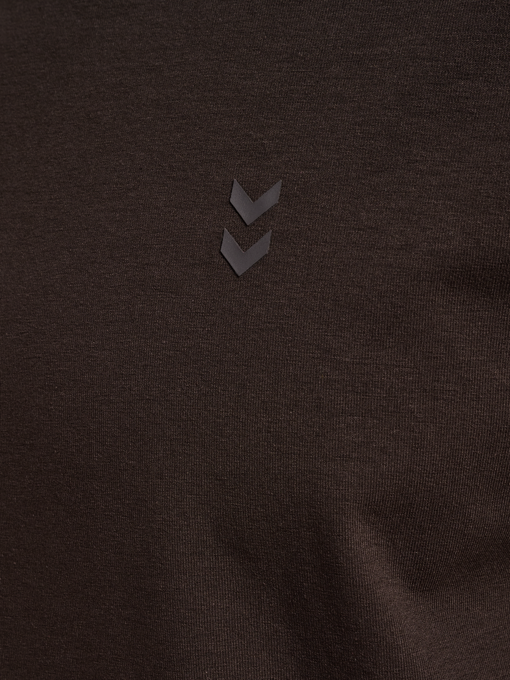 HUMMEL Defender T-Shirt S/S (chocolate torte)